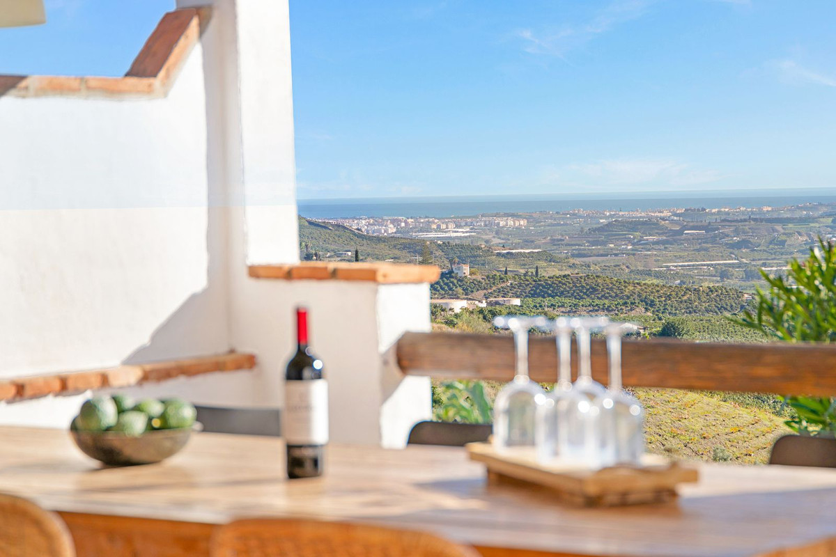 Finca - Cortijo in Benamargosa-11