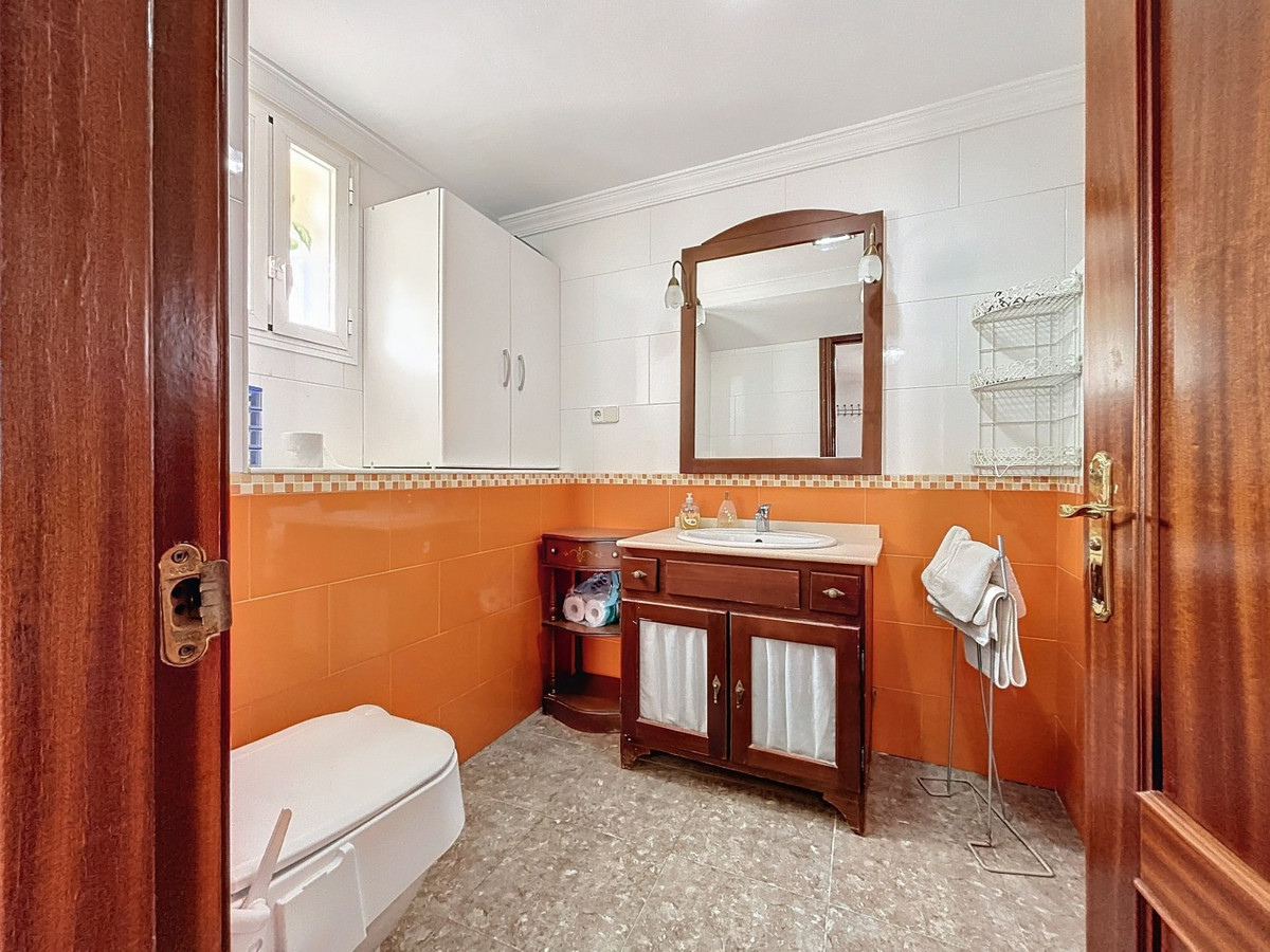 Semi-Vrijstaande Villa in Benamargosa-10