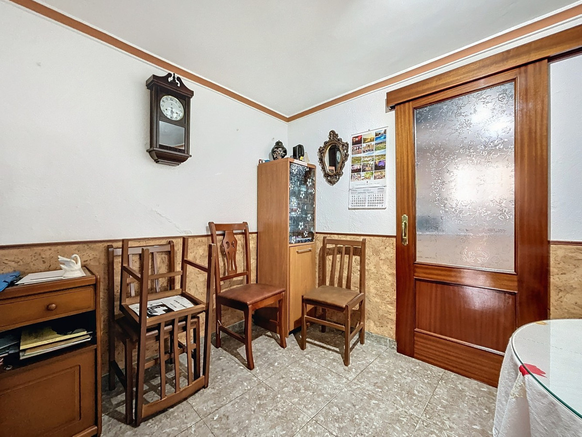 Semi-Vrijstaande Villa in Benamargosa-17