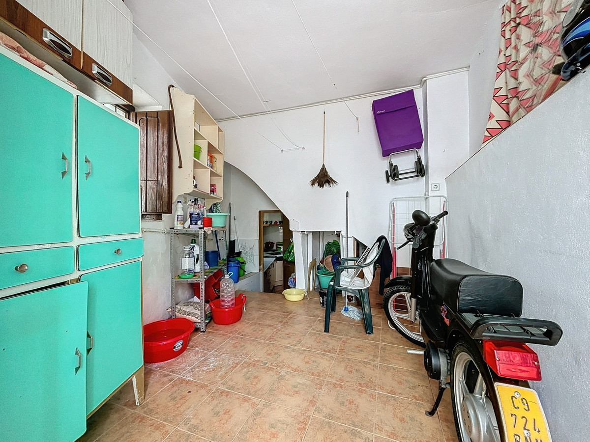 Semi-Vrijstaande Villa in Benamargosa-23