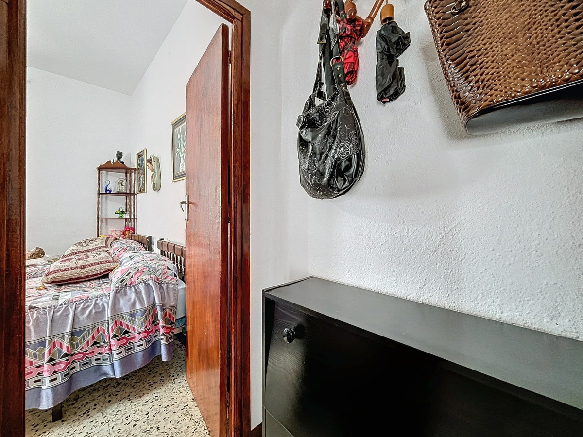 Semi-Vrijstaande Villa in Benamargosa-34