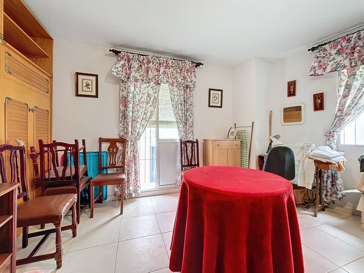 Semi-Vrijstaande Villa in Benamargosa-43