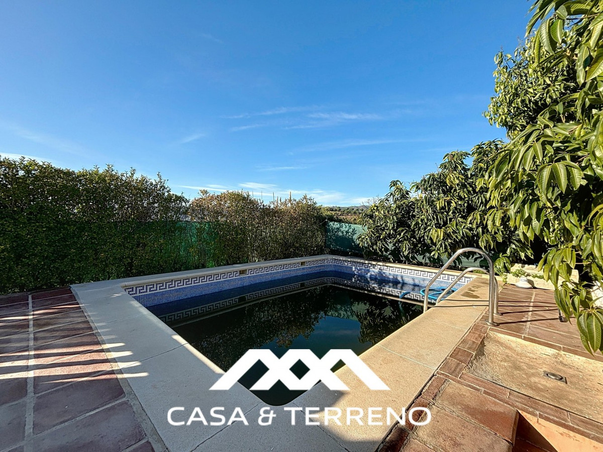 Semi-Vrijstaande Villa in Benamargosa-28