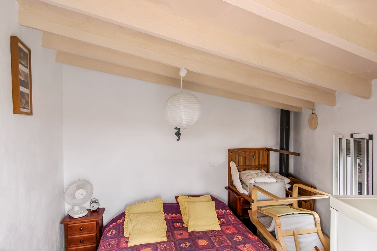 Geschakelde Woning in Benamargosa-28