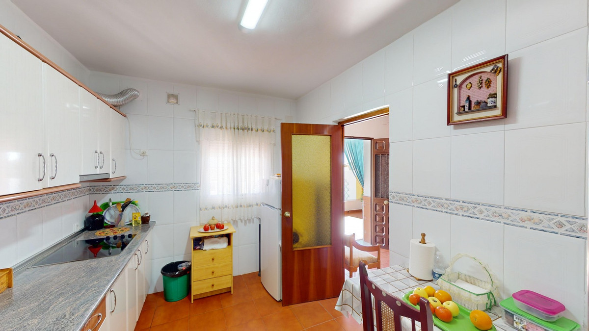 Finca - Cortijo in Benamargosa-11
