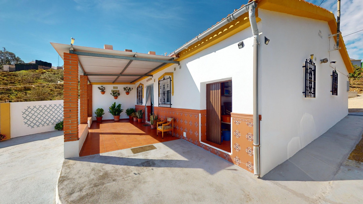 Finca - Cortijo in Benamargosa-27
