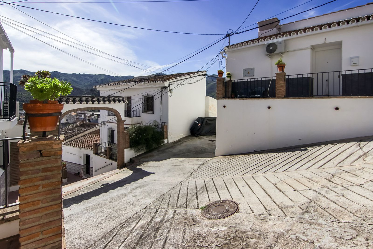 Property main view 37