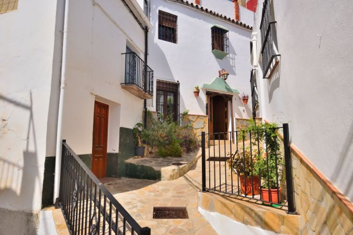 Property main view 3