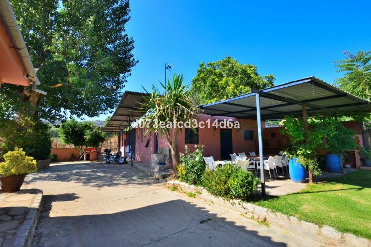 Property main view 40