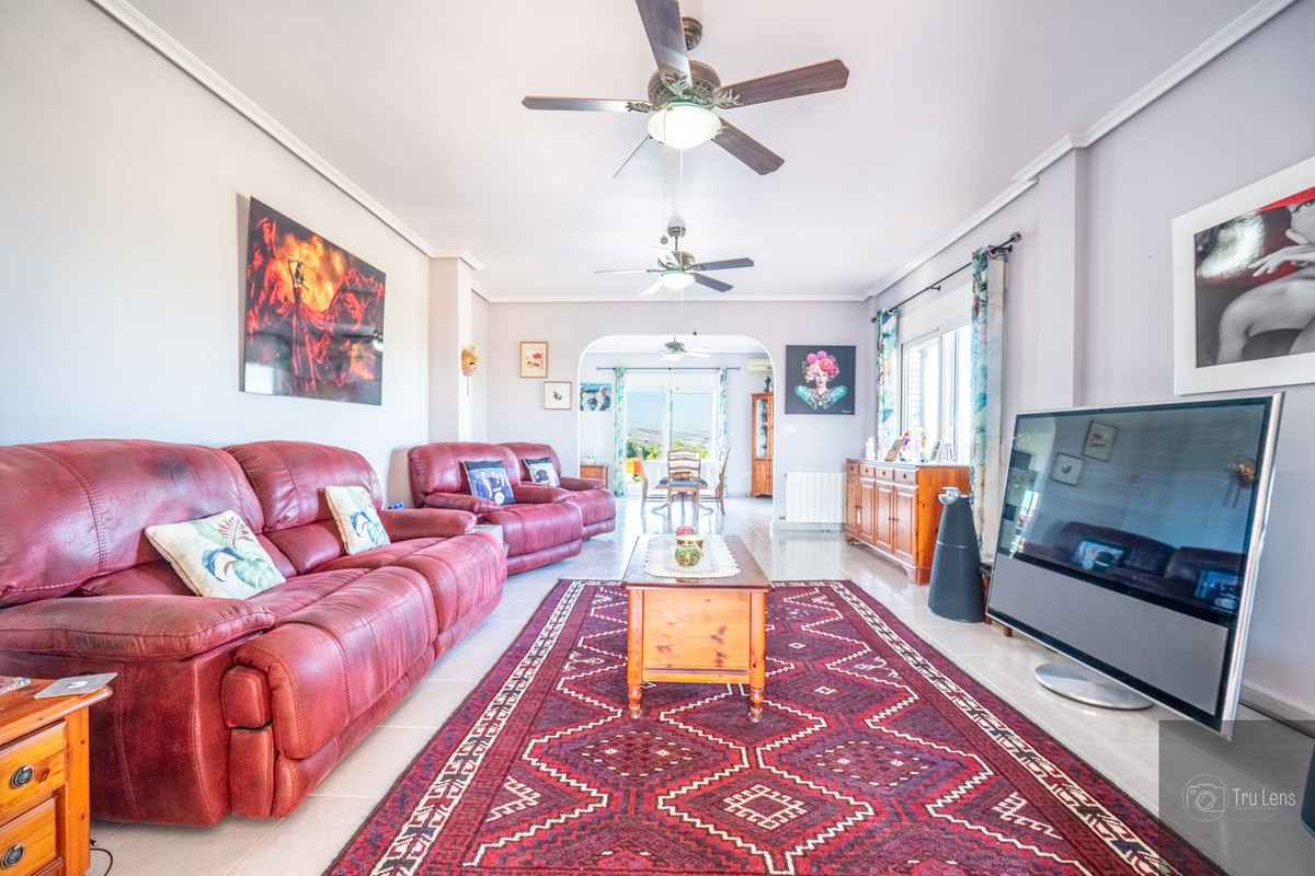 Huis te koop in Benejuzar | 4 slaapkamers H4869937