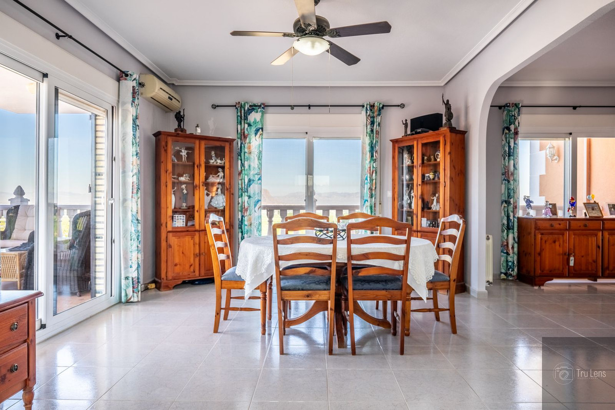 Huis te koop in Benejuzar | 4 slaapkamers H4869937