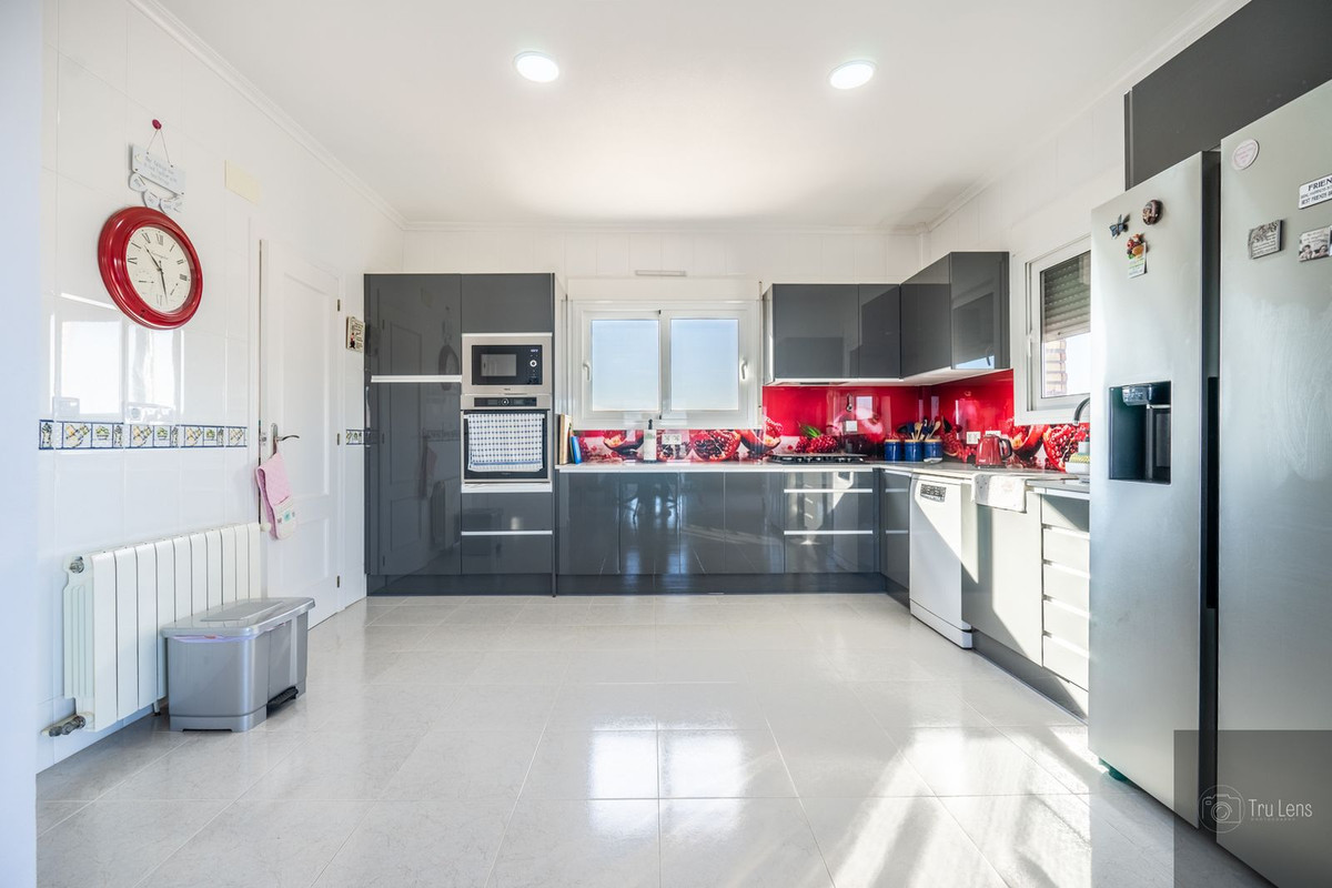 Huis te koop in Benejuzar | 4 slaapkamers H4869937