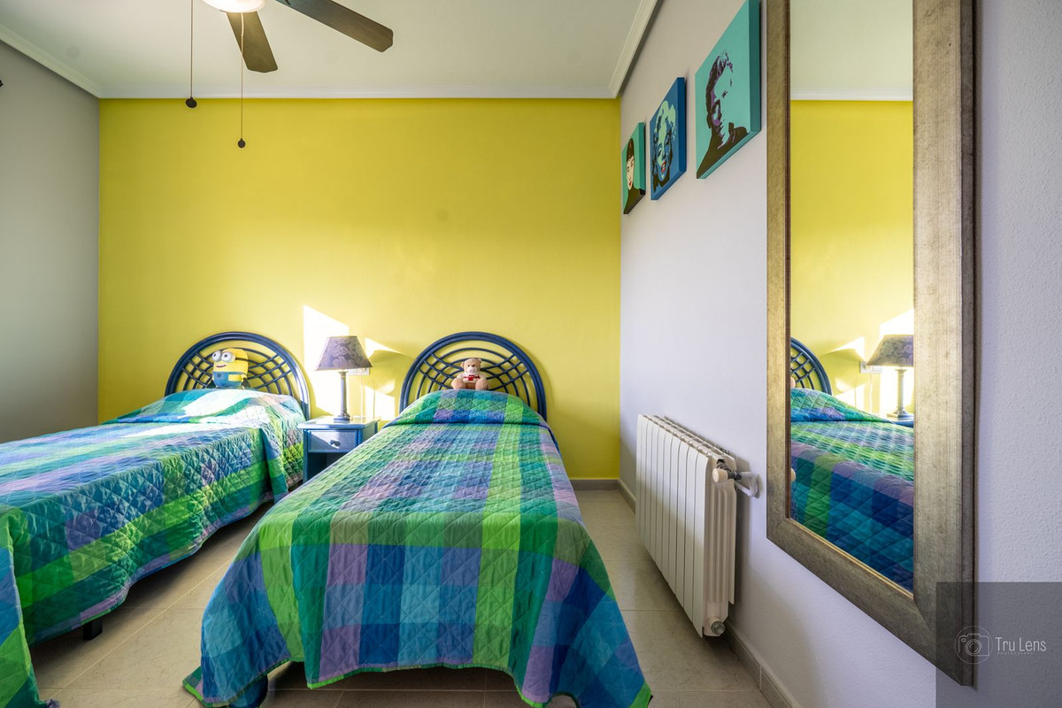 Huis te koop in Benejuzar | 4 slaapkamers H4869937