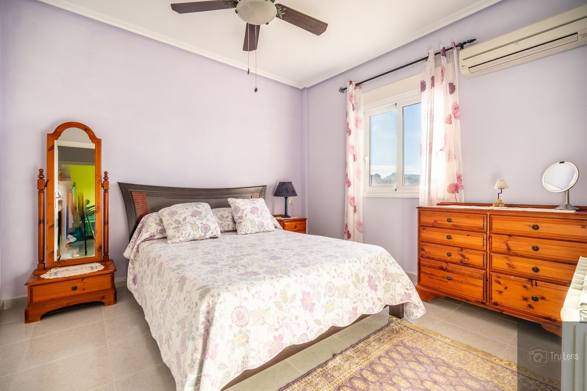 Huis te koop in Benejuzar | 4 slaapkamers H4869937