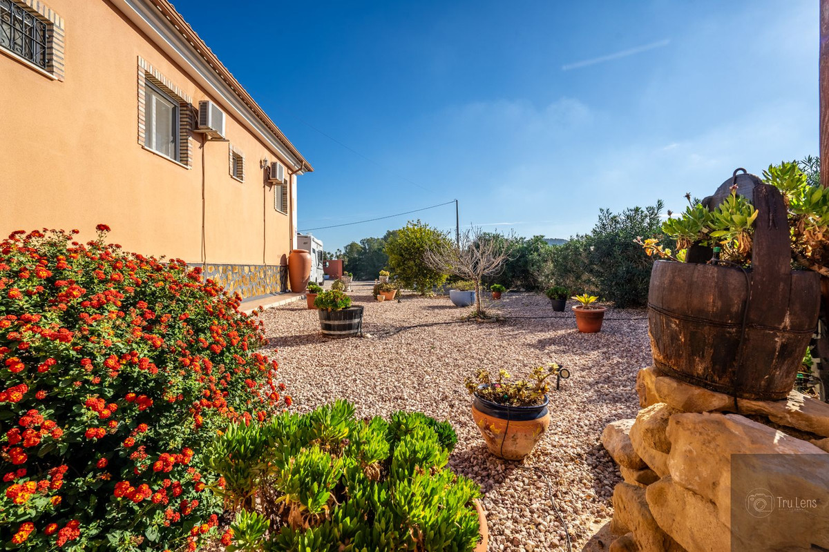 Huis te koop in Benejuzar | 4 slaapkamers H4869937