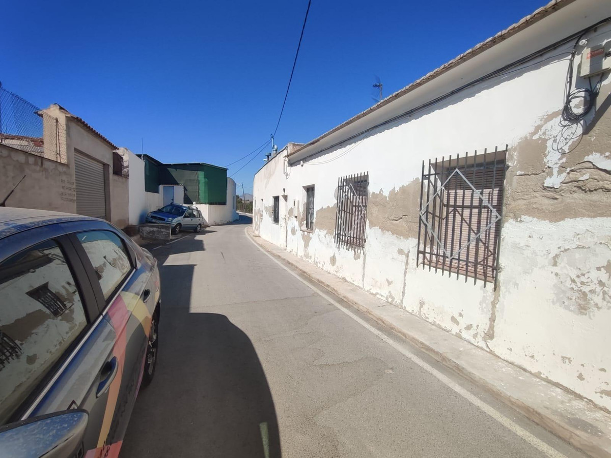 Bungalow te koop in Benejuzar | 4 slaapkamers H5194456