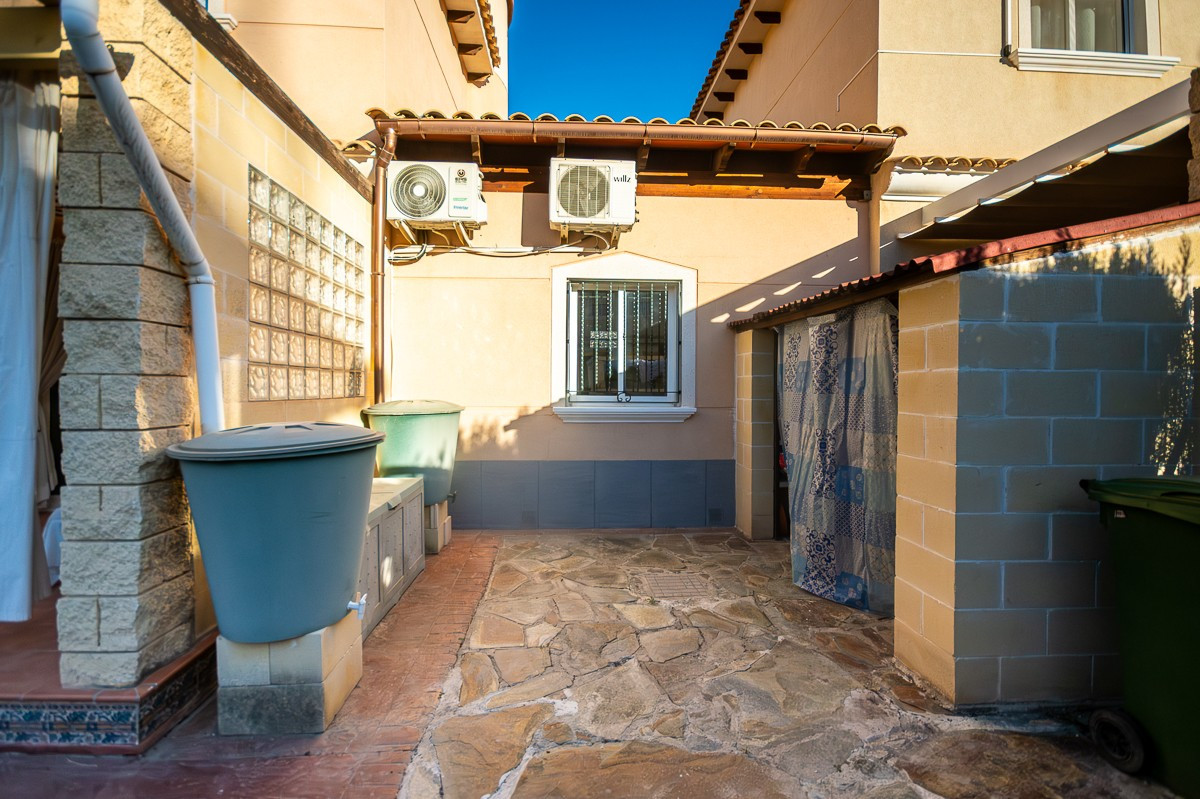 Huis te koop in Benferri | 4 slaapkamers H5236903