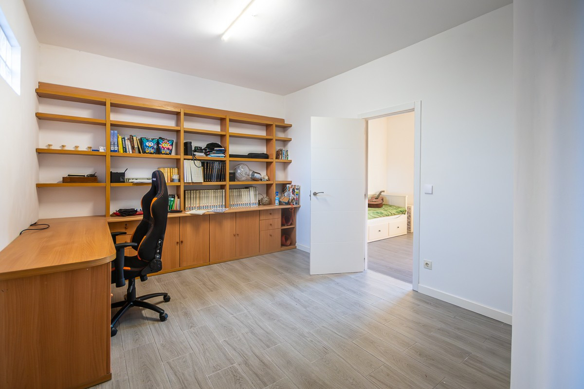 Huis te koop in Benferri | 4 slaapkamers H5236903