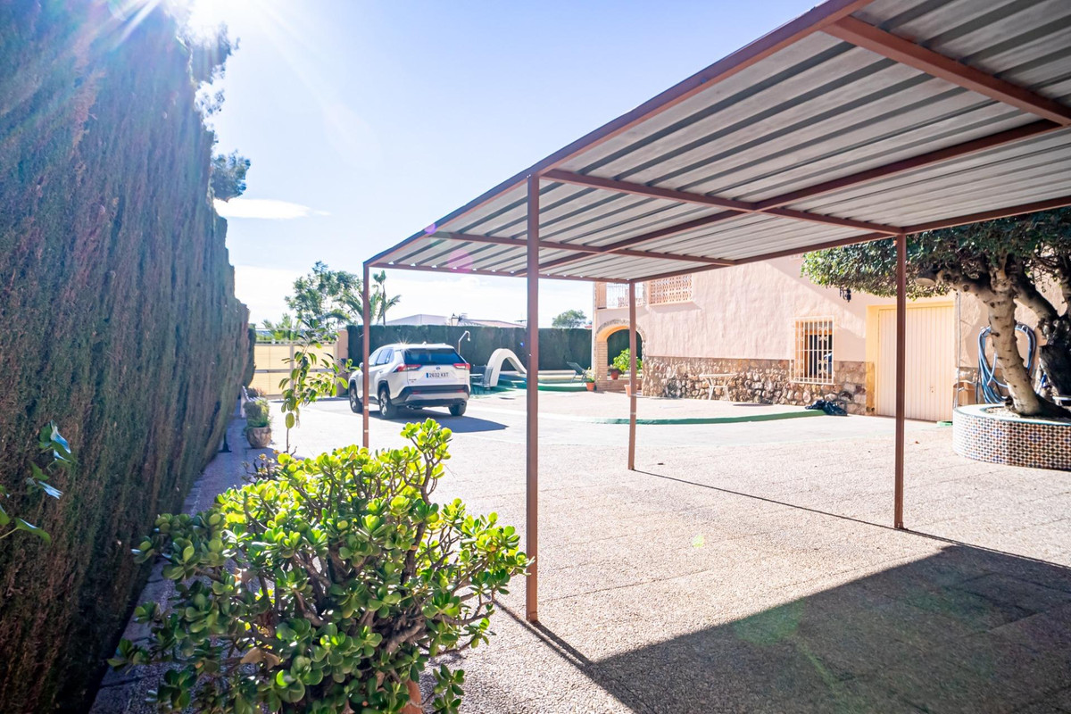 Huis te koop in Benidorm | 5 slaapkamers H5284378