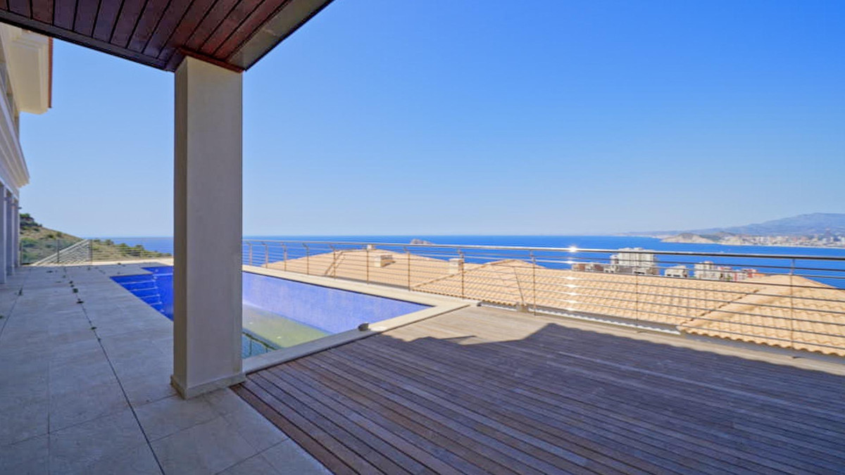 Huis te koop in Benidorm | 4 slaapkamers H5324095