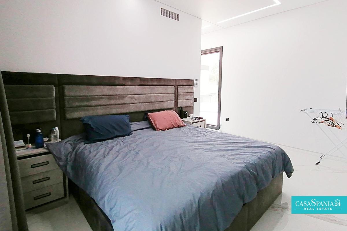 Huis te koop in Benidorm | 4 slaapkamers H5366089