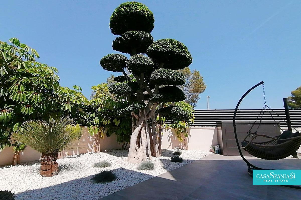 Huis te koop in Benidorm | 4 slaapkamers H5366089