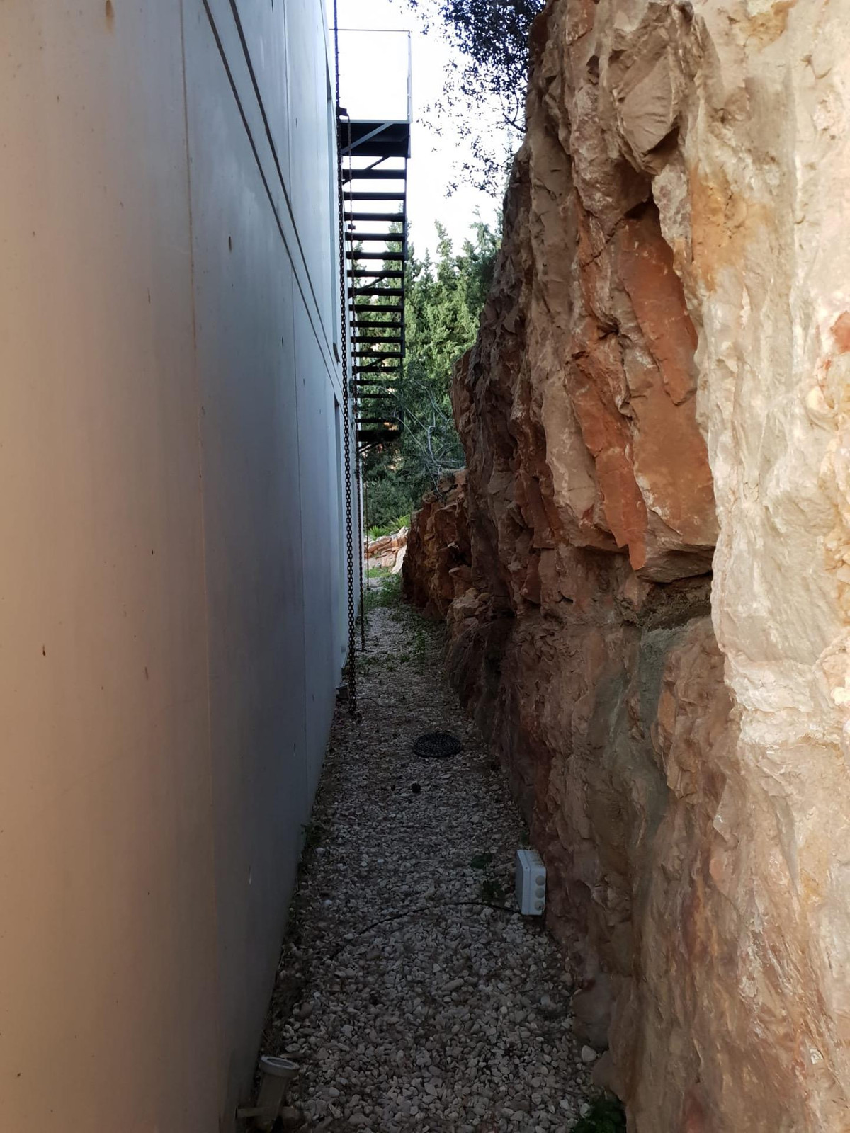 Property main view 37