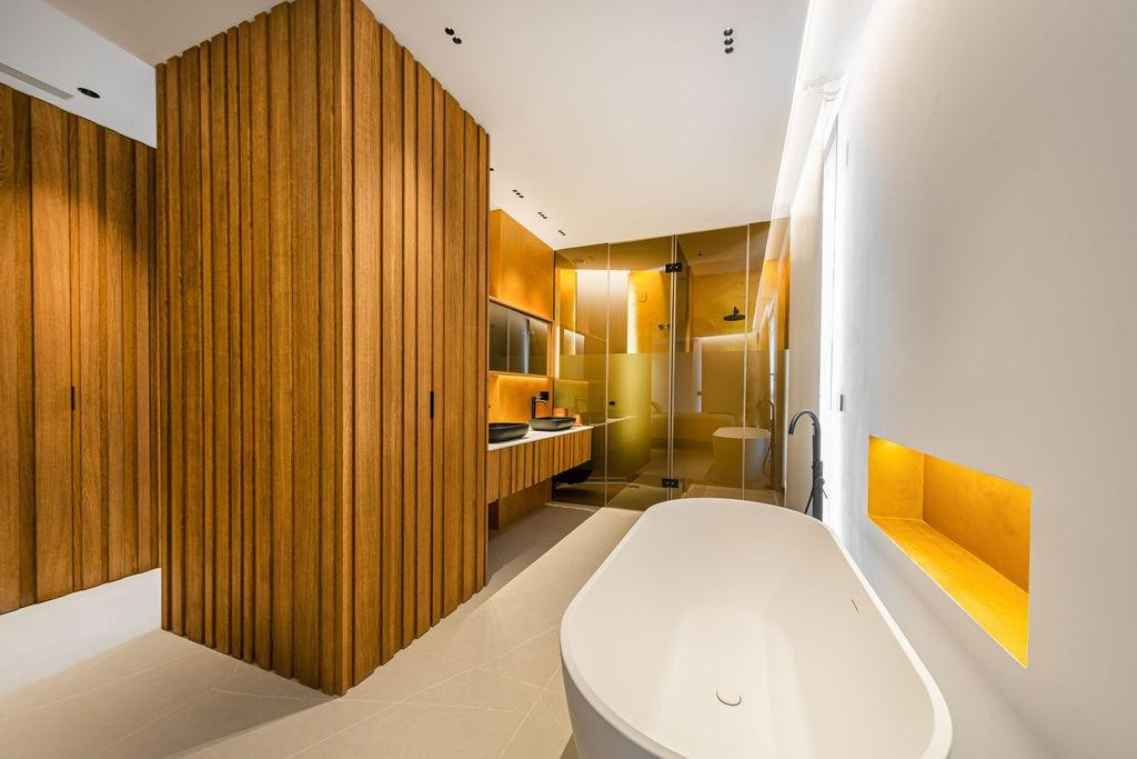 Property main view 44