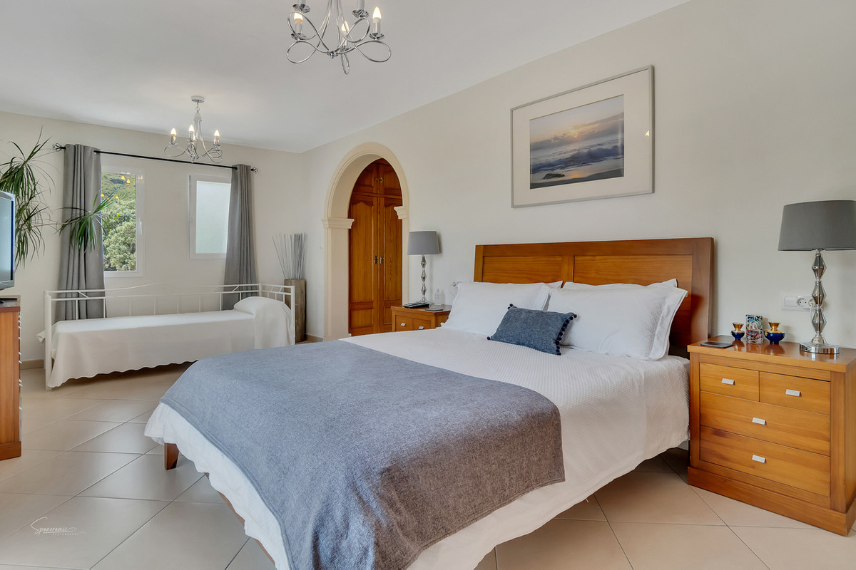 Property main view 12