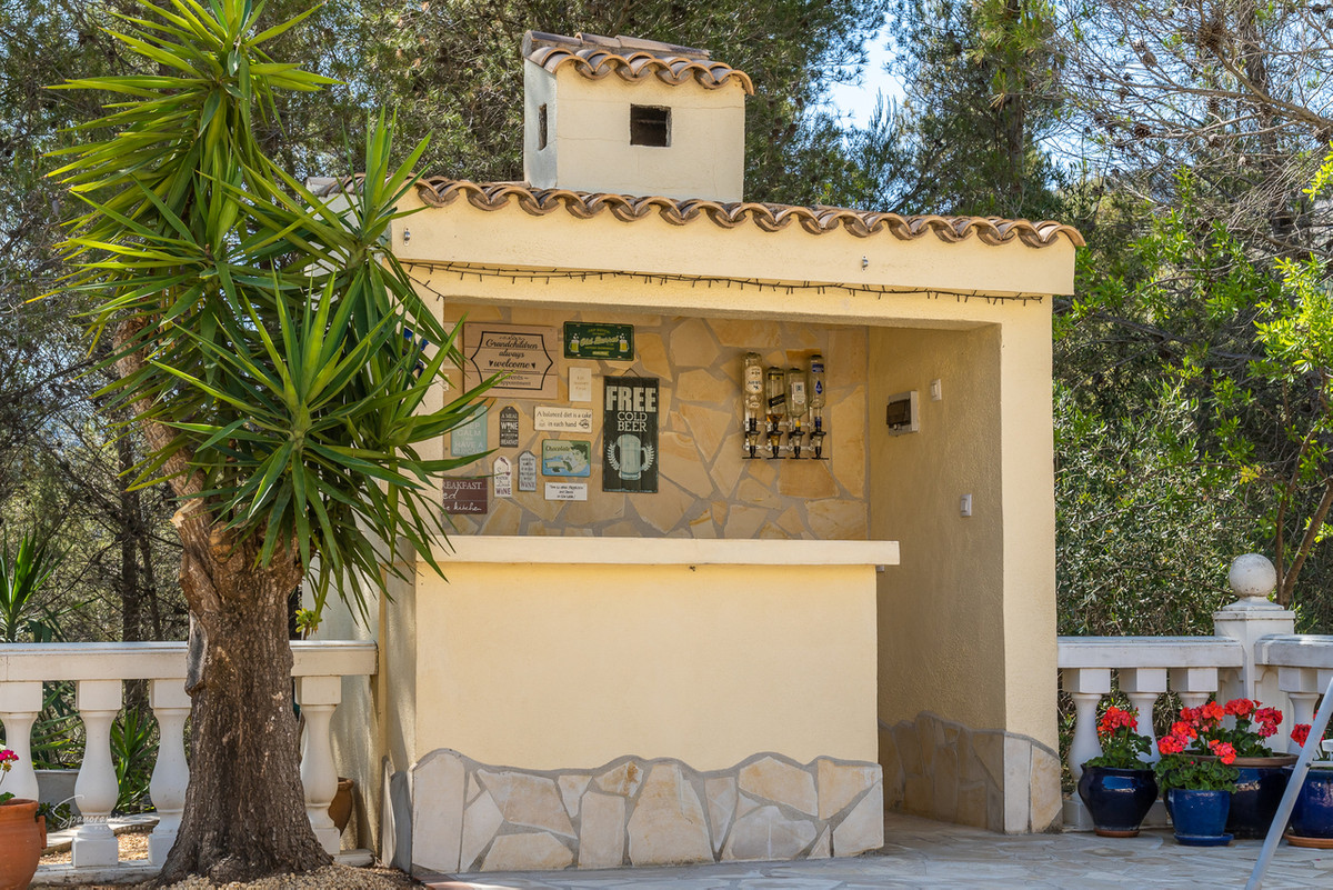 Property main view 33
