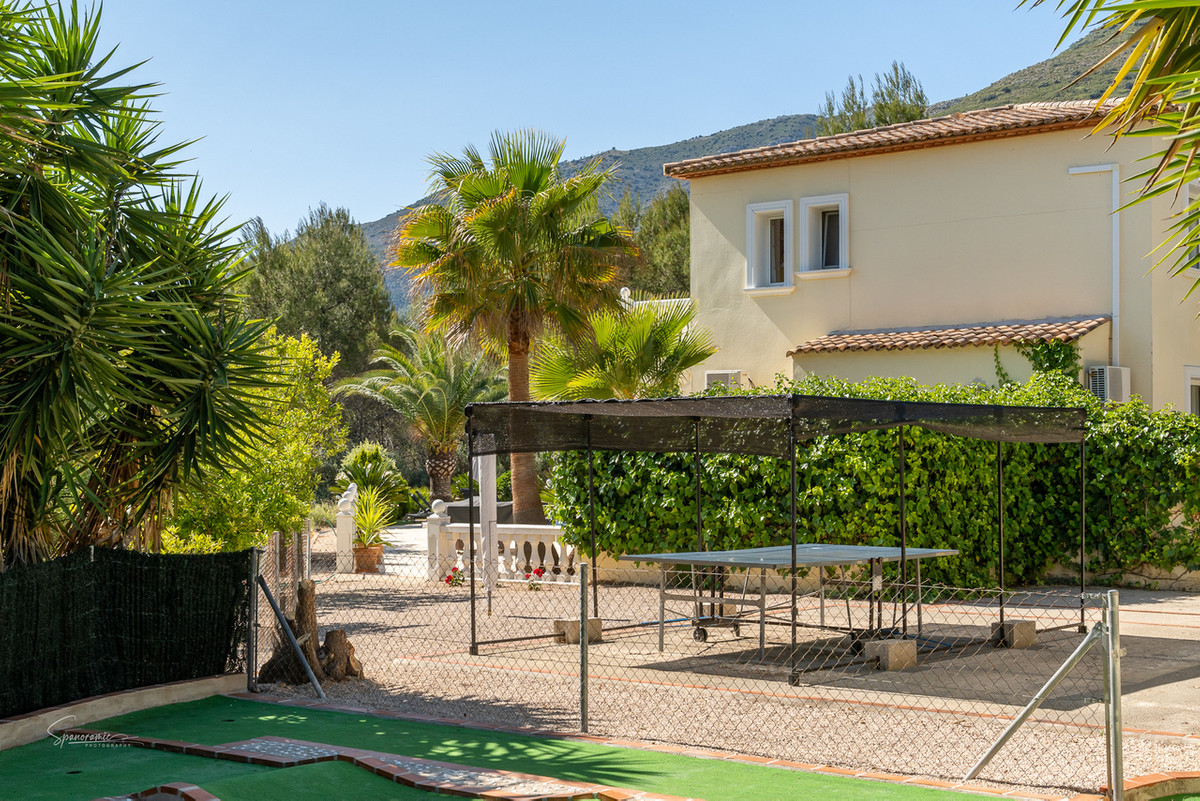 Property main view 42