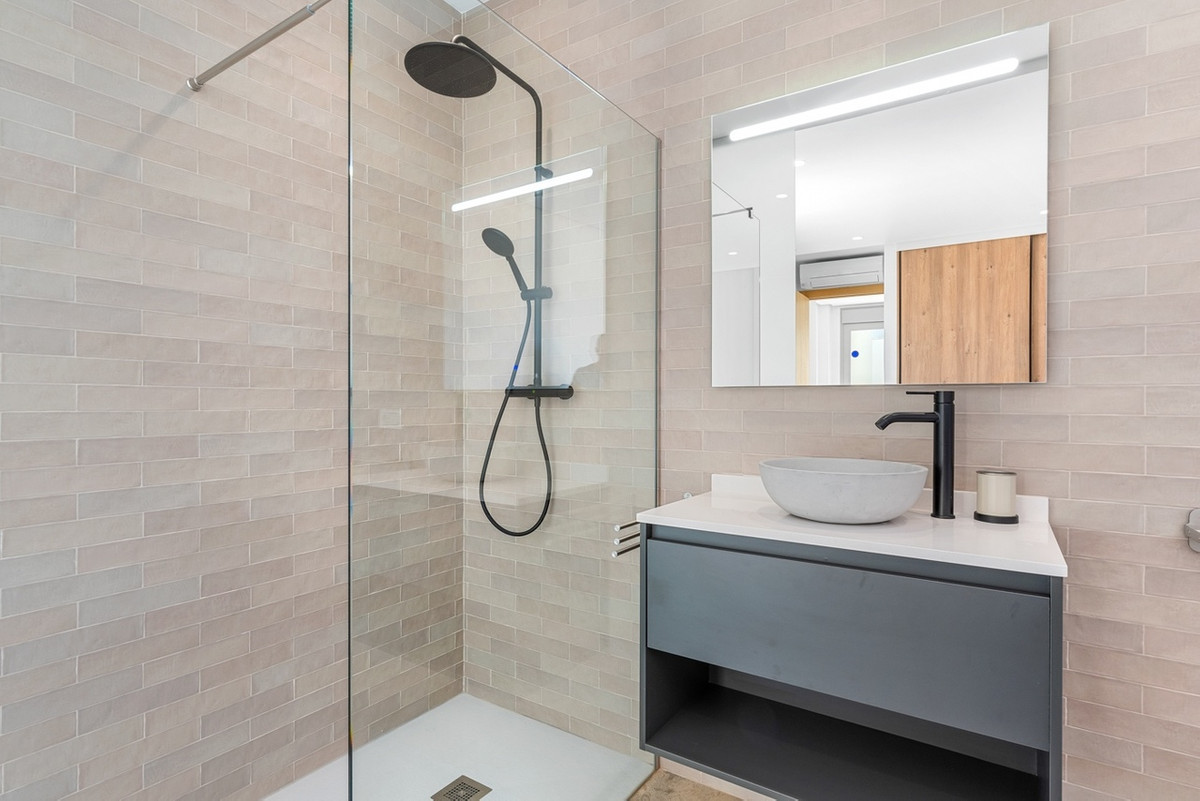 Property main view 42