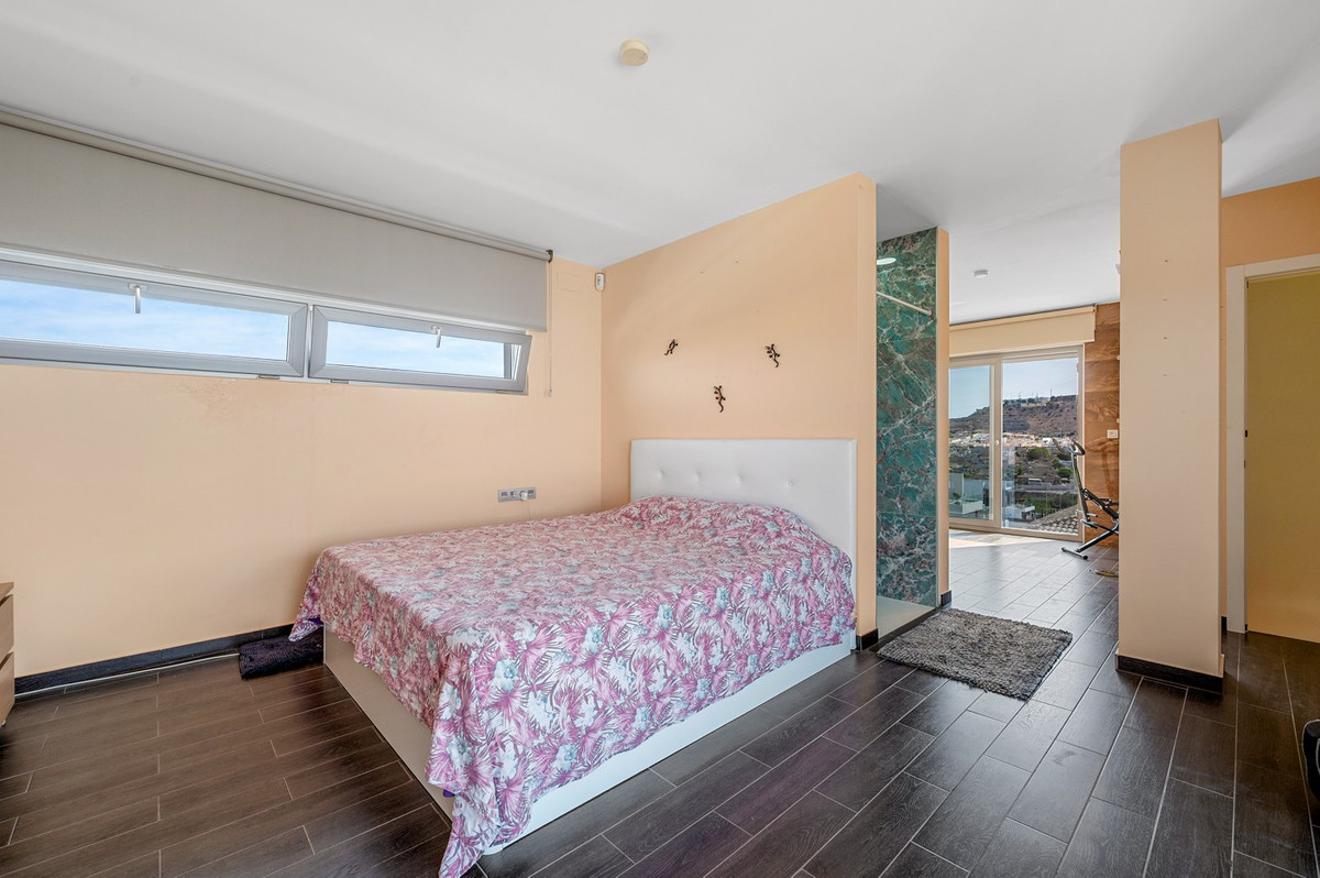 Property main view 18