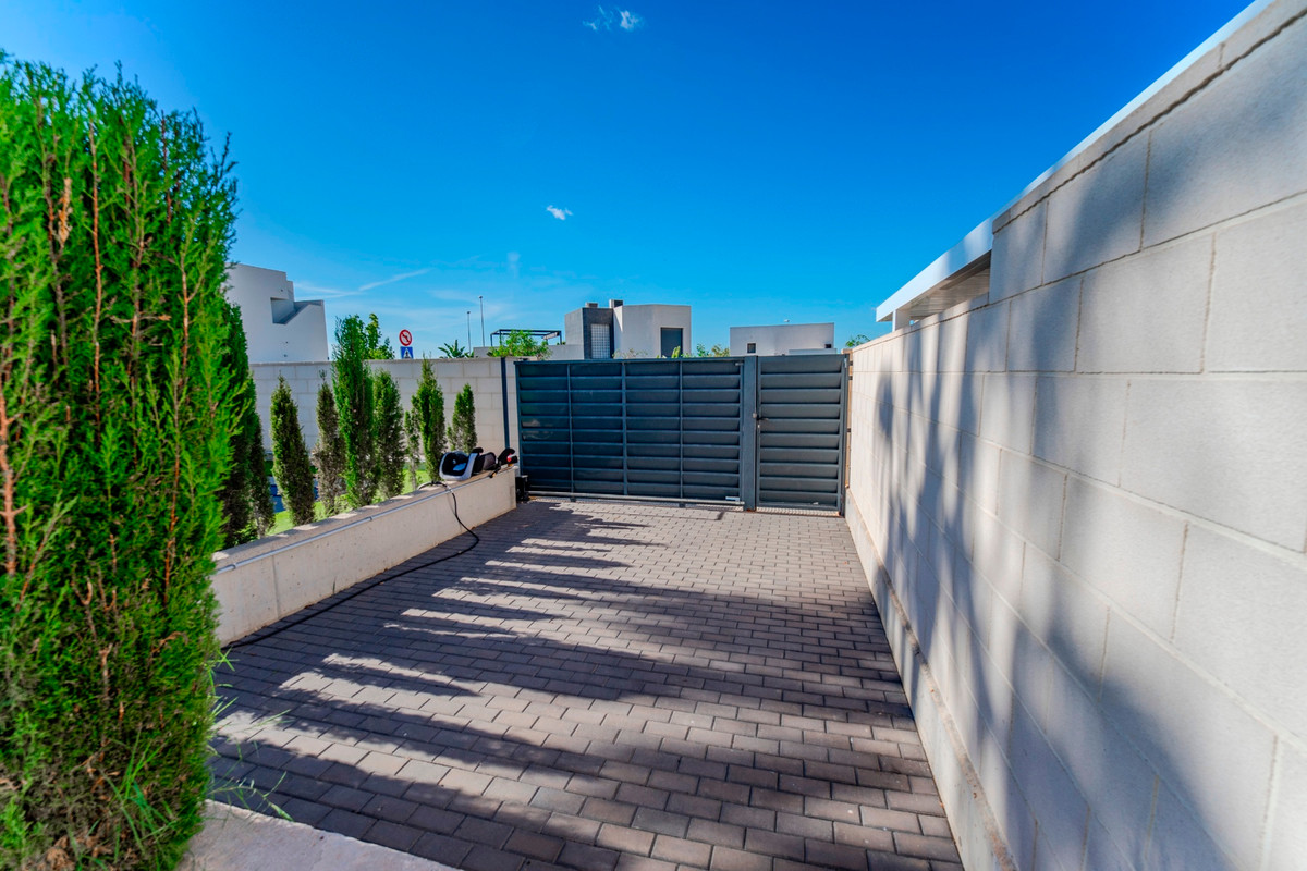 Property main view 33