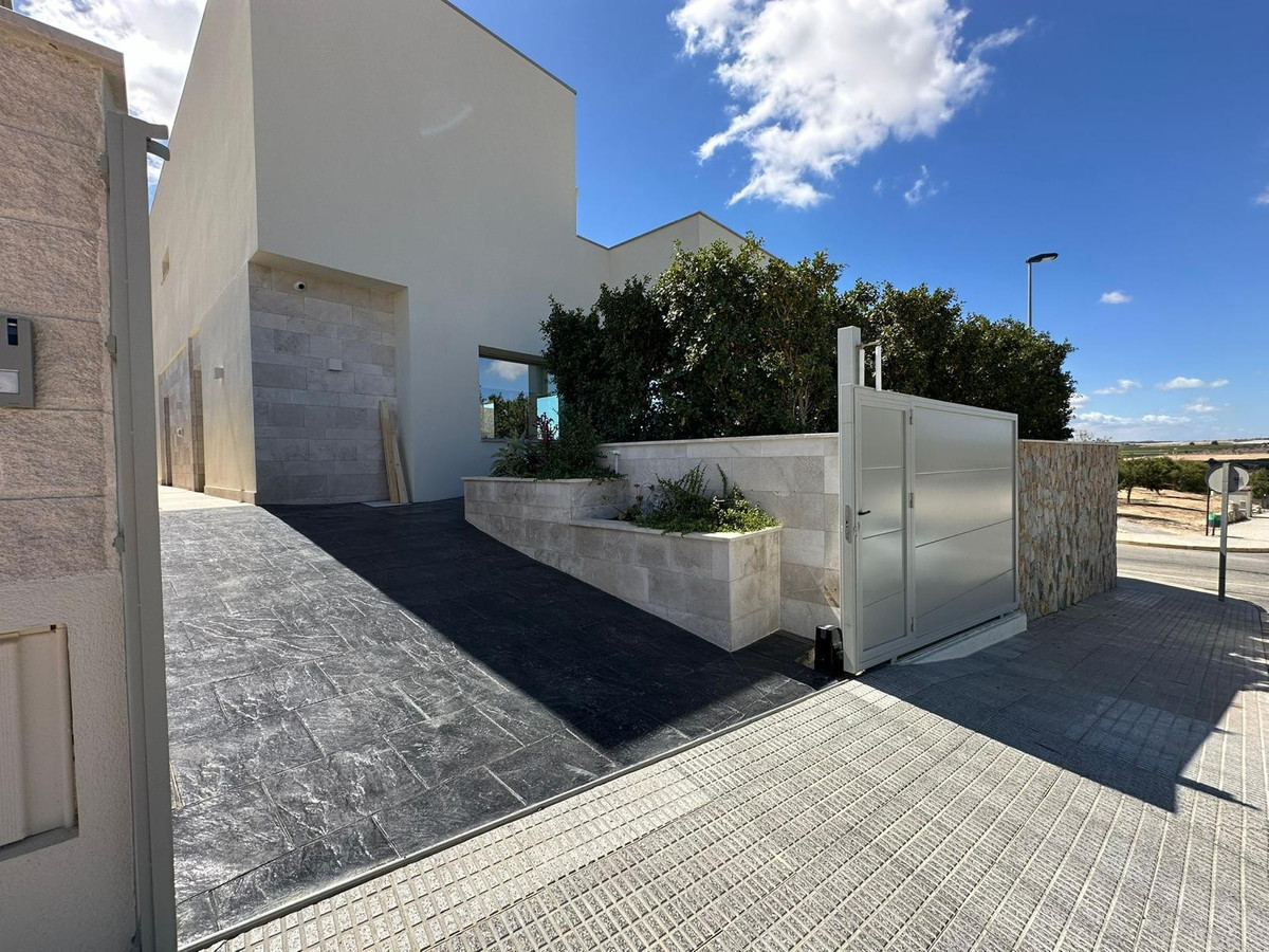 Property main view 41