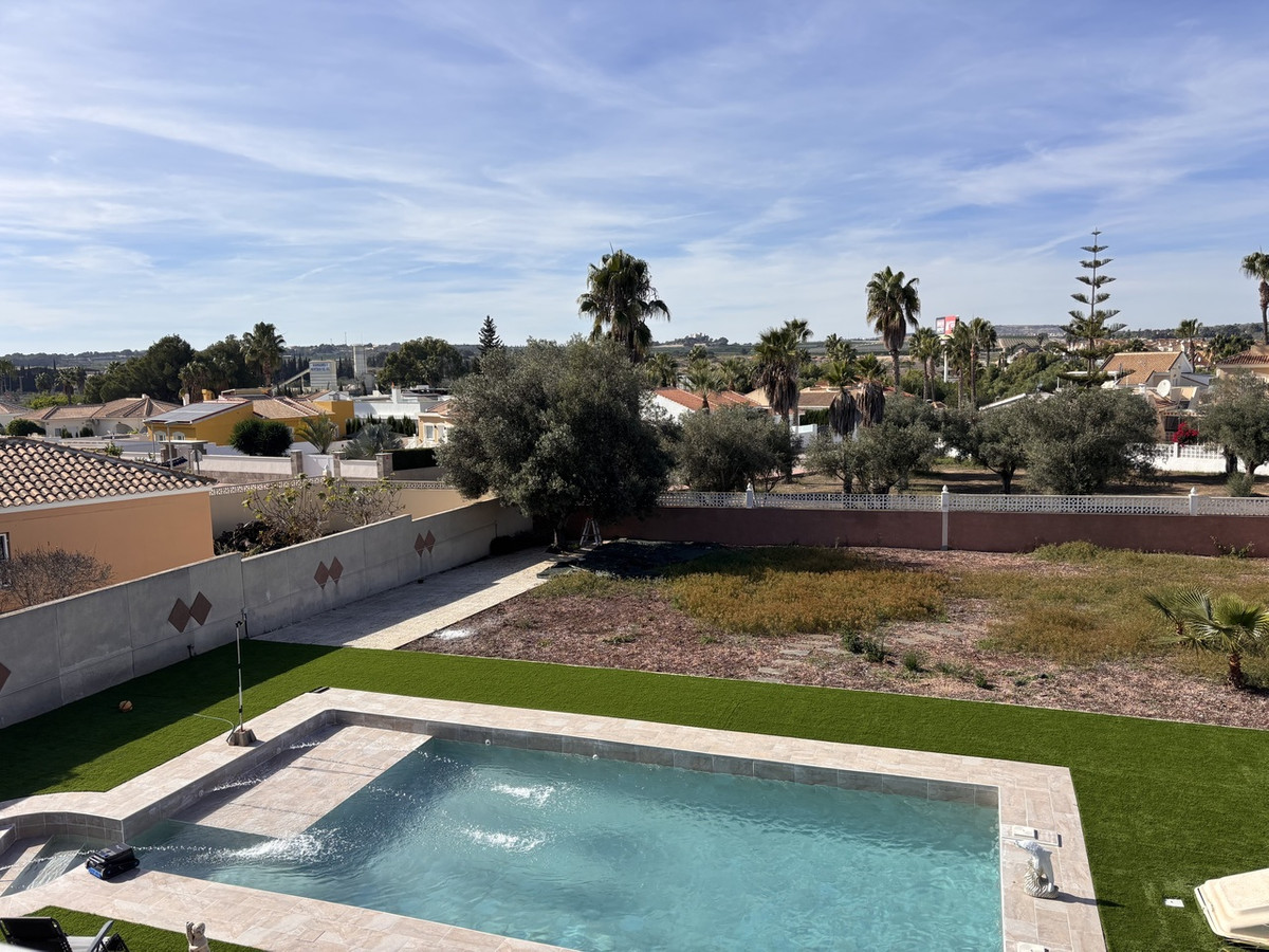 Property main view 45