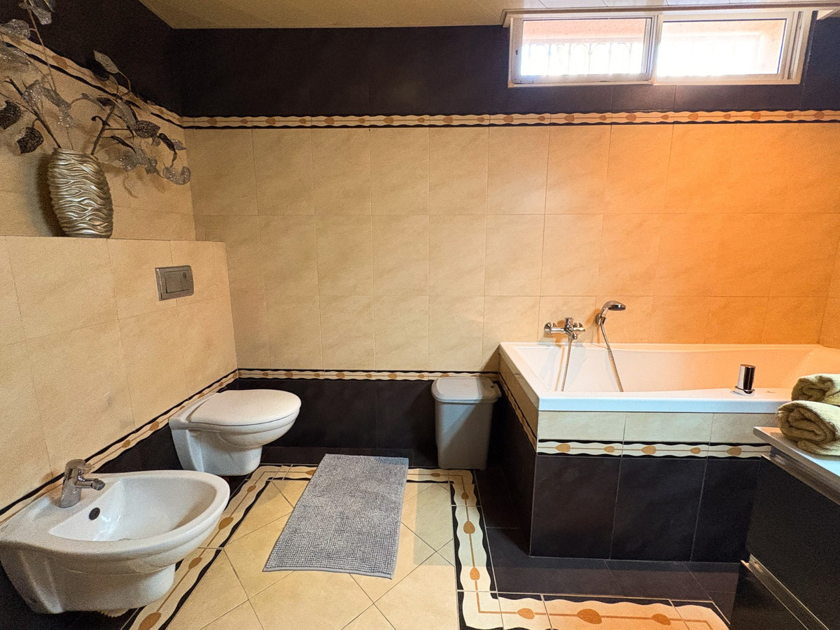 Property main view 32