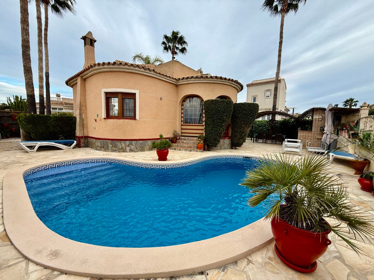 Huis te koop in Benijofar | 3 slaapkamers H5289784