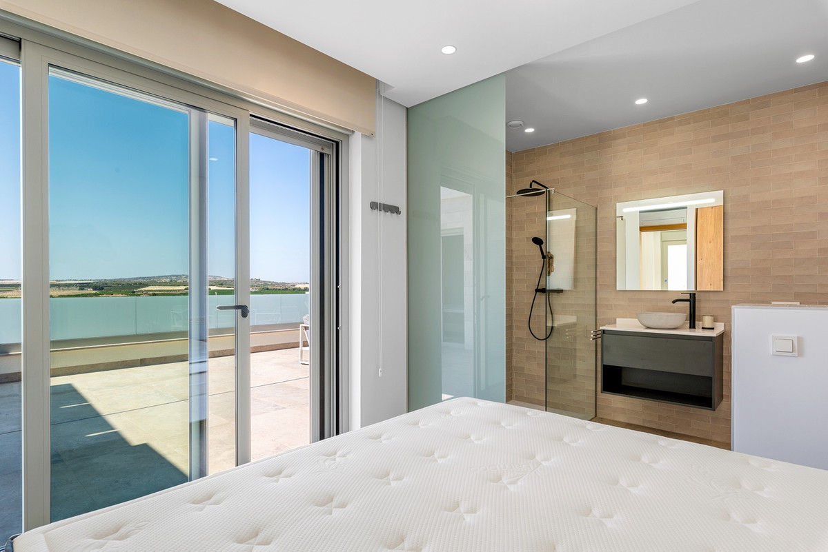 Huis te koop in Benijofar | 4 slaapkamers H5303356