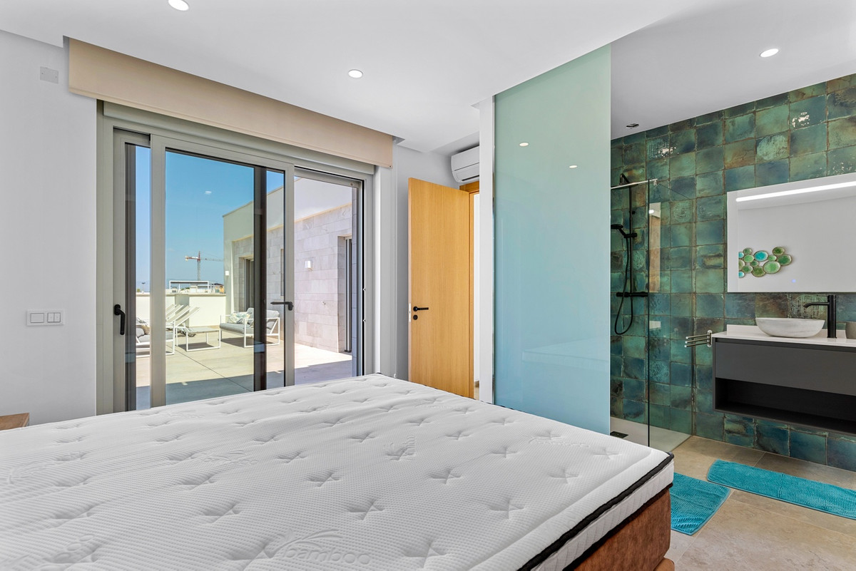 Huis te koop in Benijofar | 4 slaapkamers H5303356