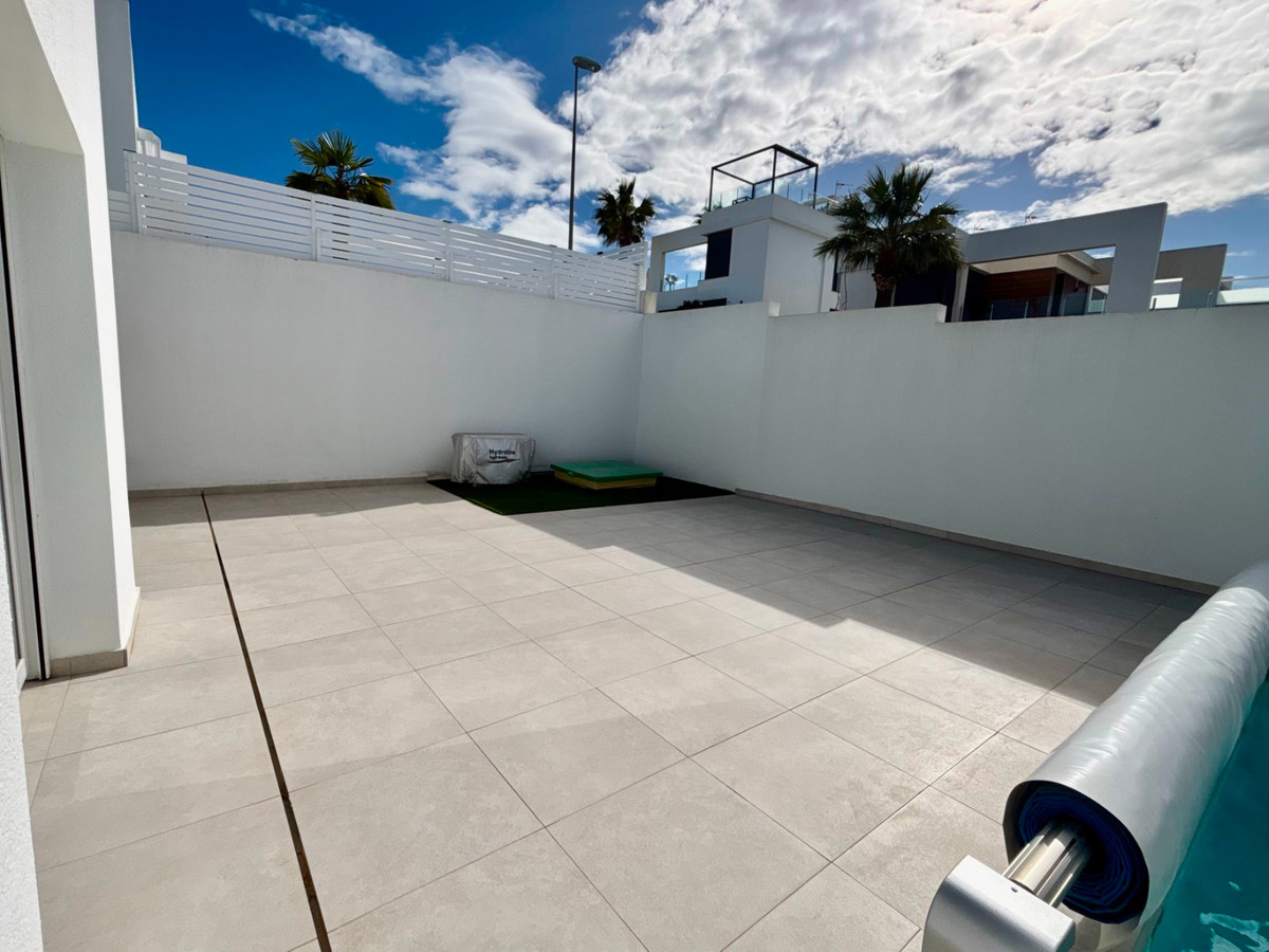 Huis te koop in Benijofar | 3 slaapkamers H5307154