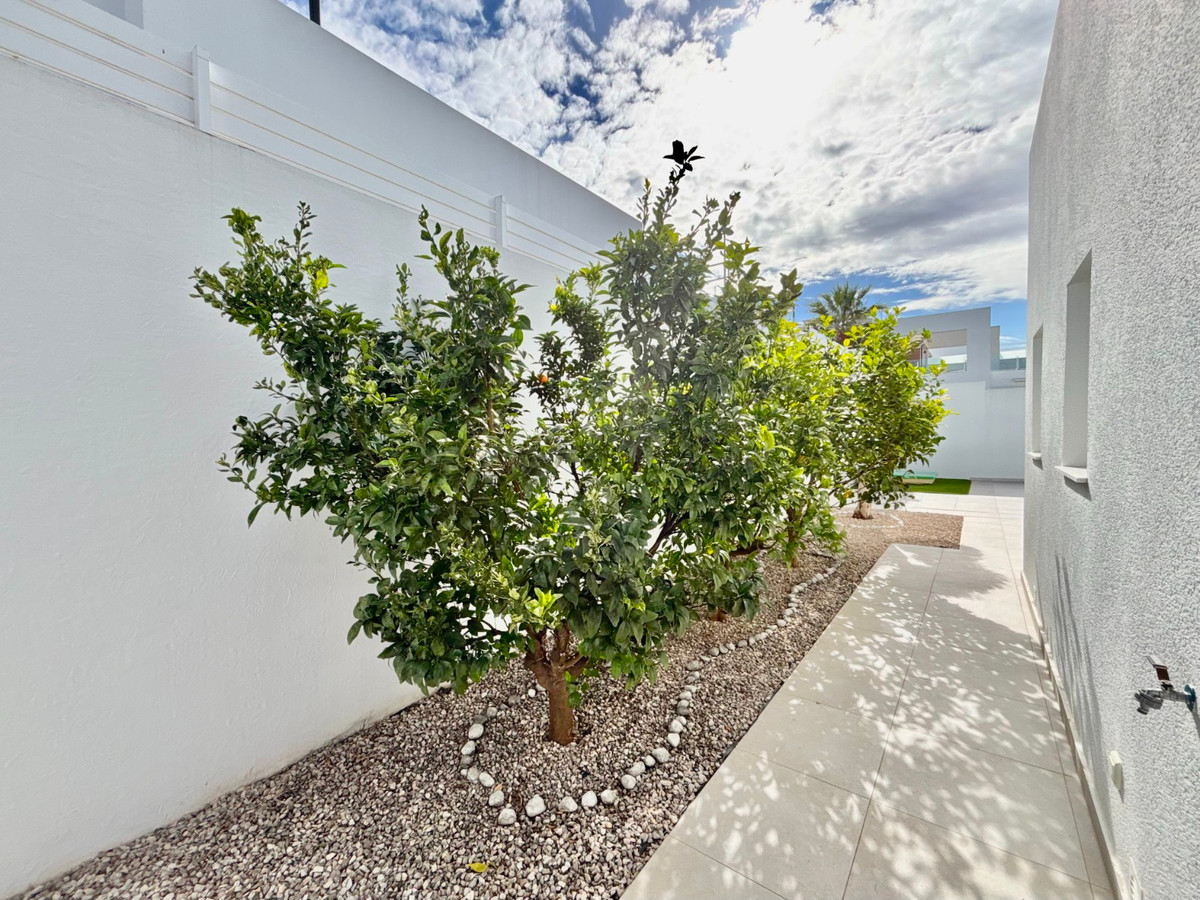 Huis te koop in Benijofar | 3 slaapkamers H5307154