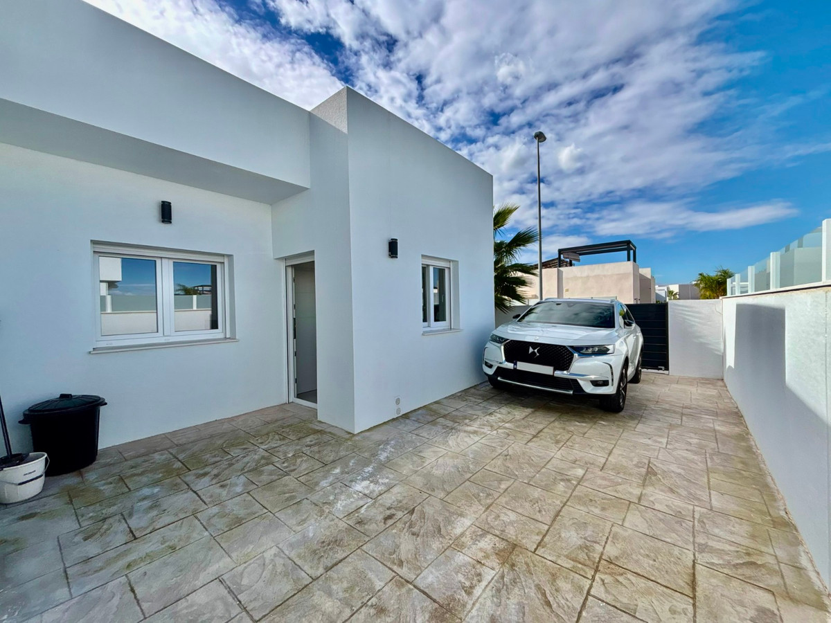 Huis te koop in Benijofar | 3 slaapkamers H5307154