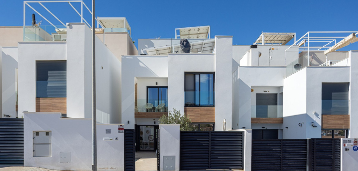 Huis te koop in Benijofar | 3 slaapkamers H5308507