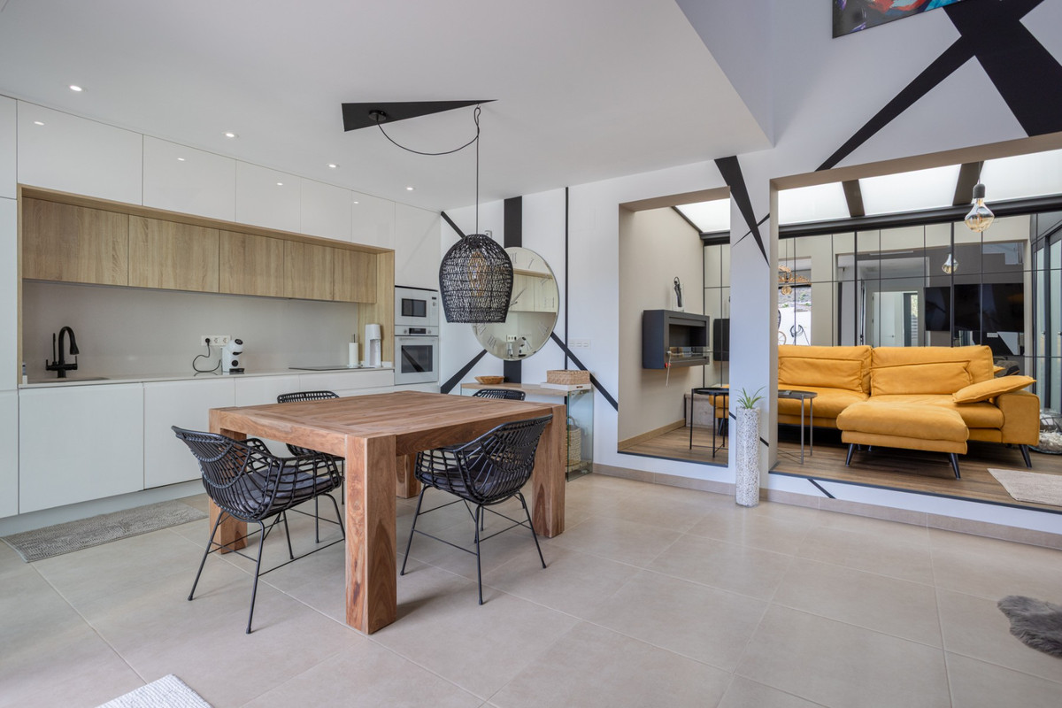 Property main view 33