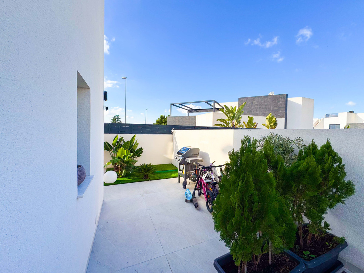 Huis te koop in Benijofar | 2 slaapkamers H5347732