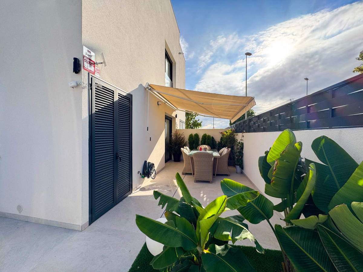 Huis te koop in Benijofar | 2 slaapkamers H5347732