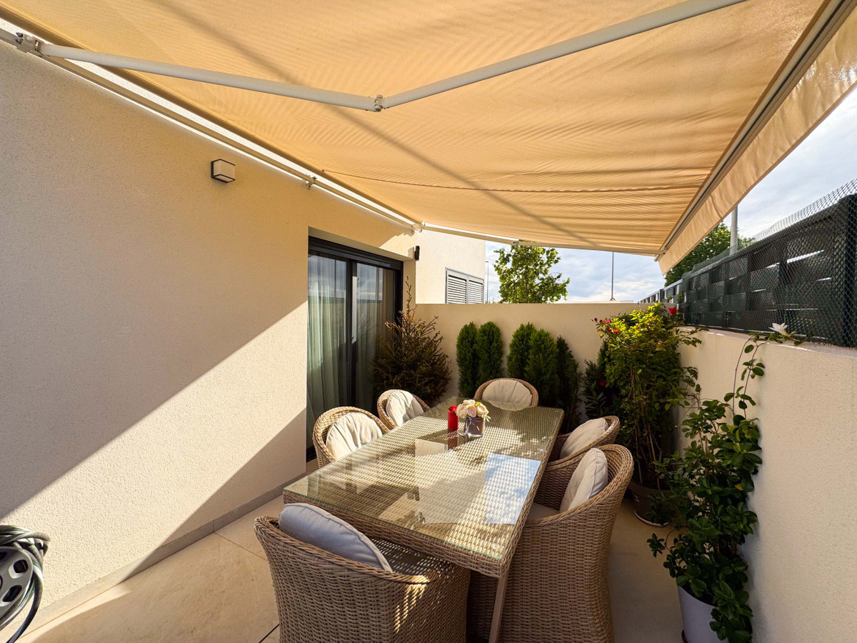 Huis te koop in Benijofar | 2 slaapkamers H5347732