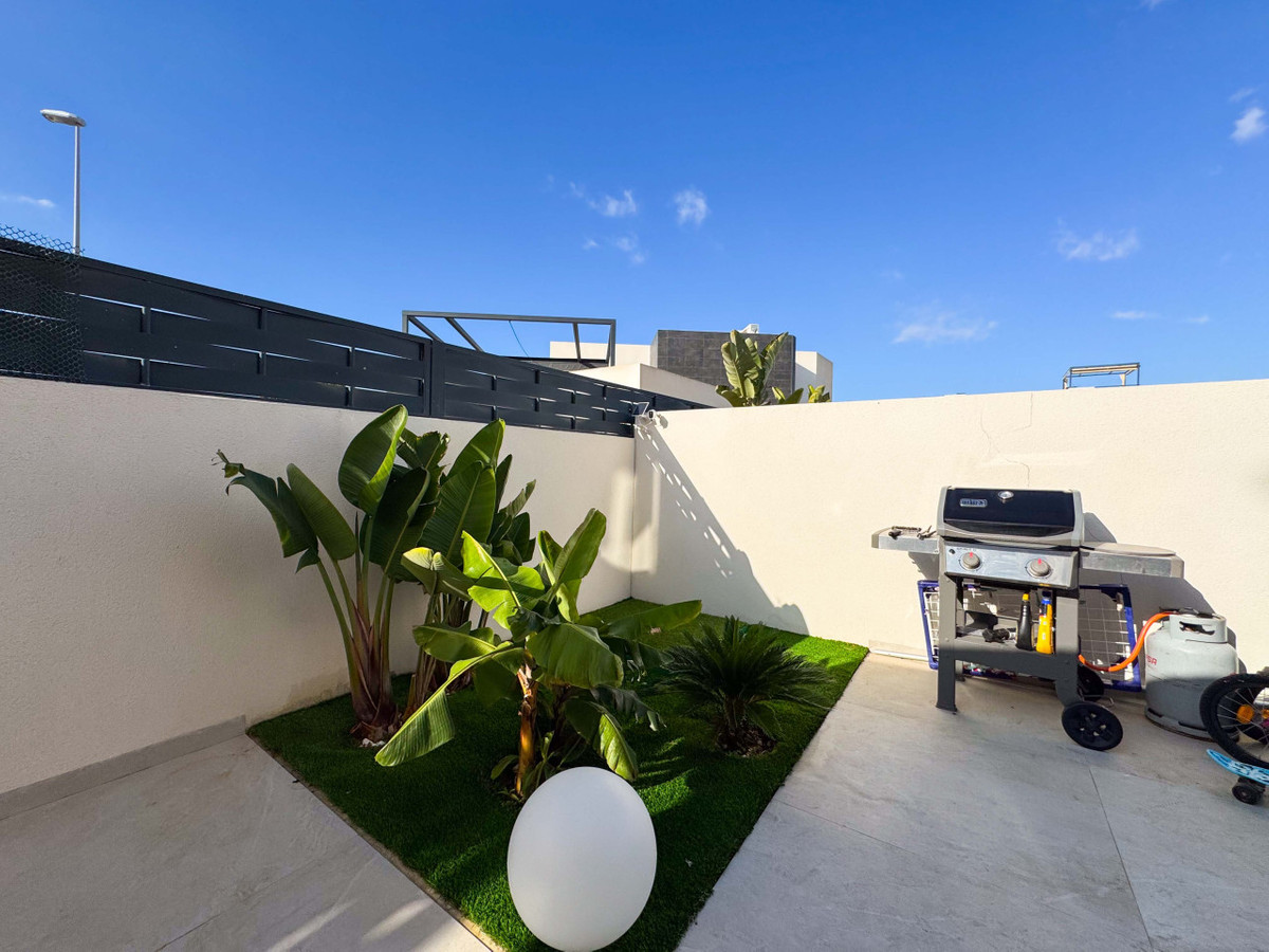 Huis te koop in Benijofar | 2 slaapkamers H5347732