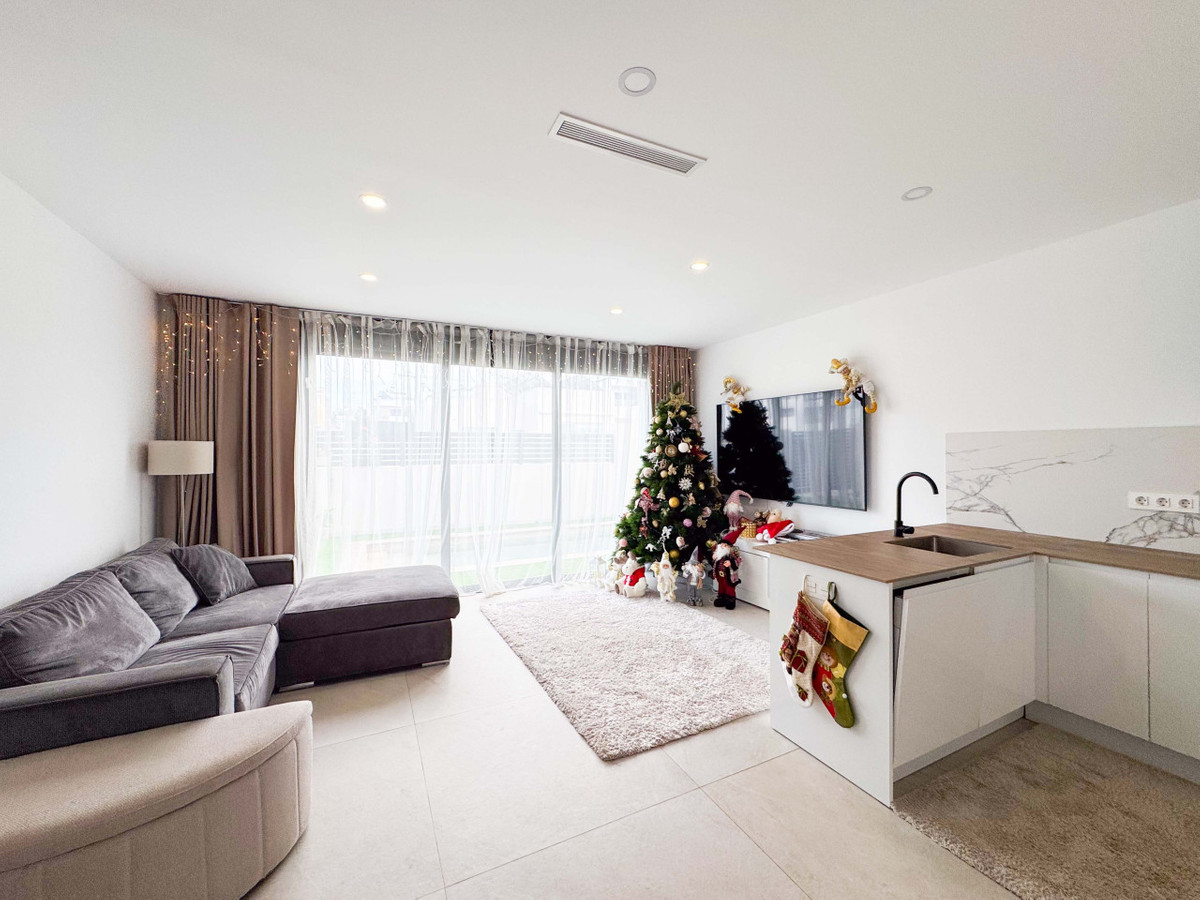 Huis te koop in Benijofar | 2 slaapkamers H5347732